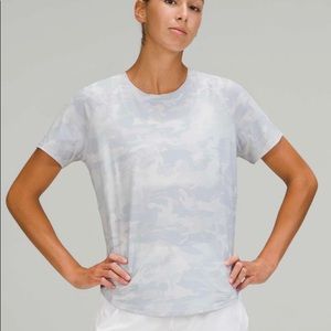 Lululemon gray/white camo shirt